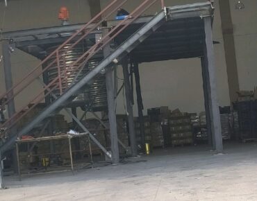 kesi̇kli̇ ceketli̇ tank reaktör i̇malat ve montaj