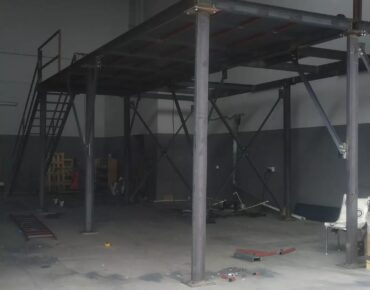 kesi̇kli̇ ceketli̇ tank reaktör i̇malat ve montaj