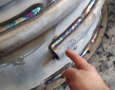 kesi̇kli̇ ceketli̇ tank reaktör i̇malat ve montaj